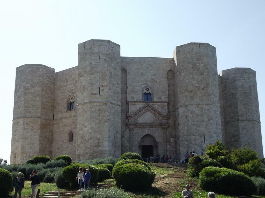Affittacamere La Cattedrale Sul Mare Trani Kültér fotó