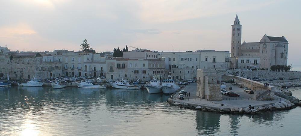 Affittacamere La Cattedrale Sul Mare Trani Kültér fotó