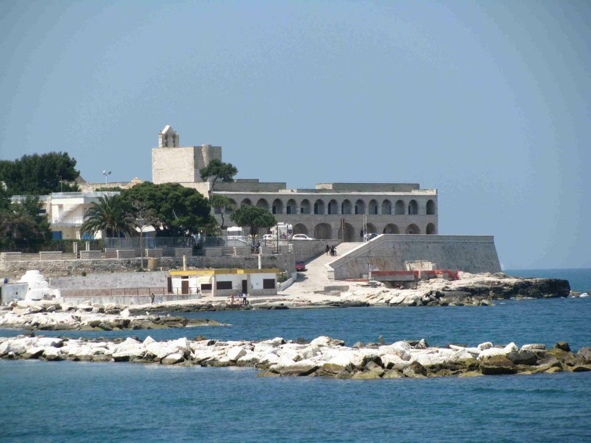 Affittacamere La Cattedrale Sul Mare Trani Kültér fotó